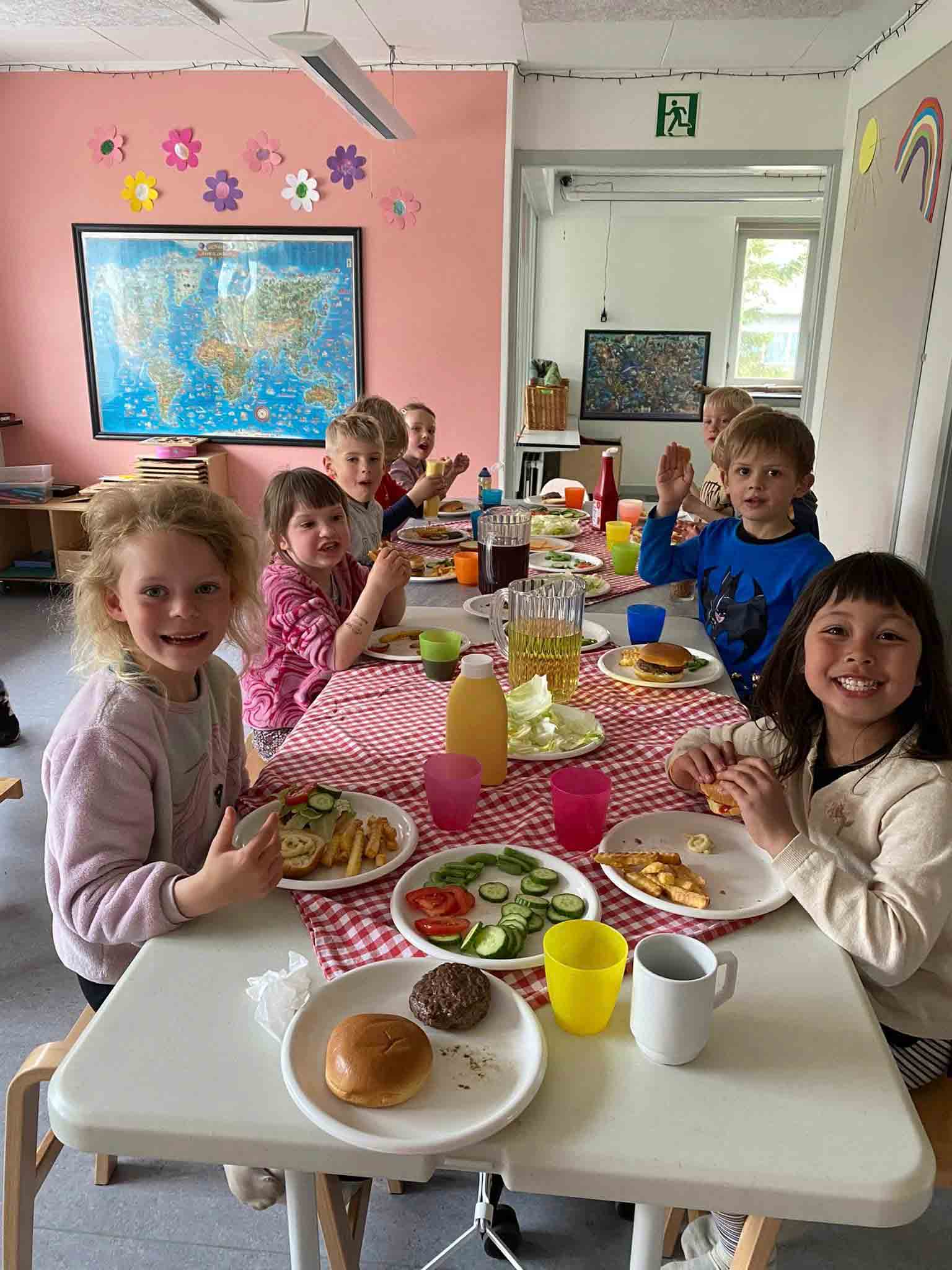 345050588 1239443326704843 5569521309443246751 N